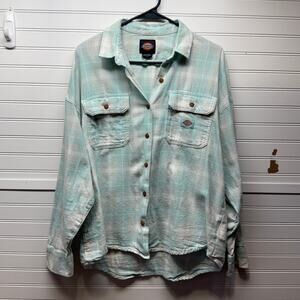 Dickie’s Plaid button Up Flannel Long Sleeve Shirt Size L
